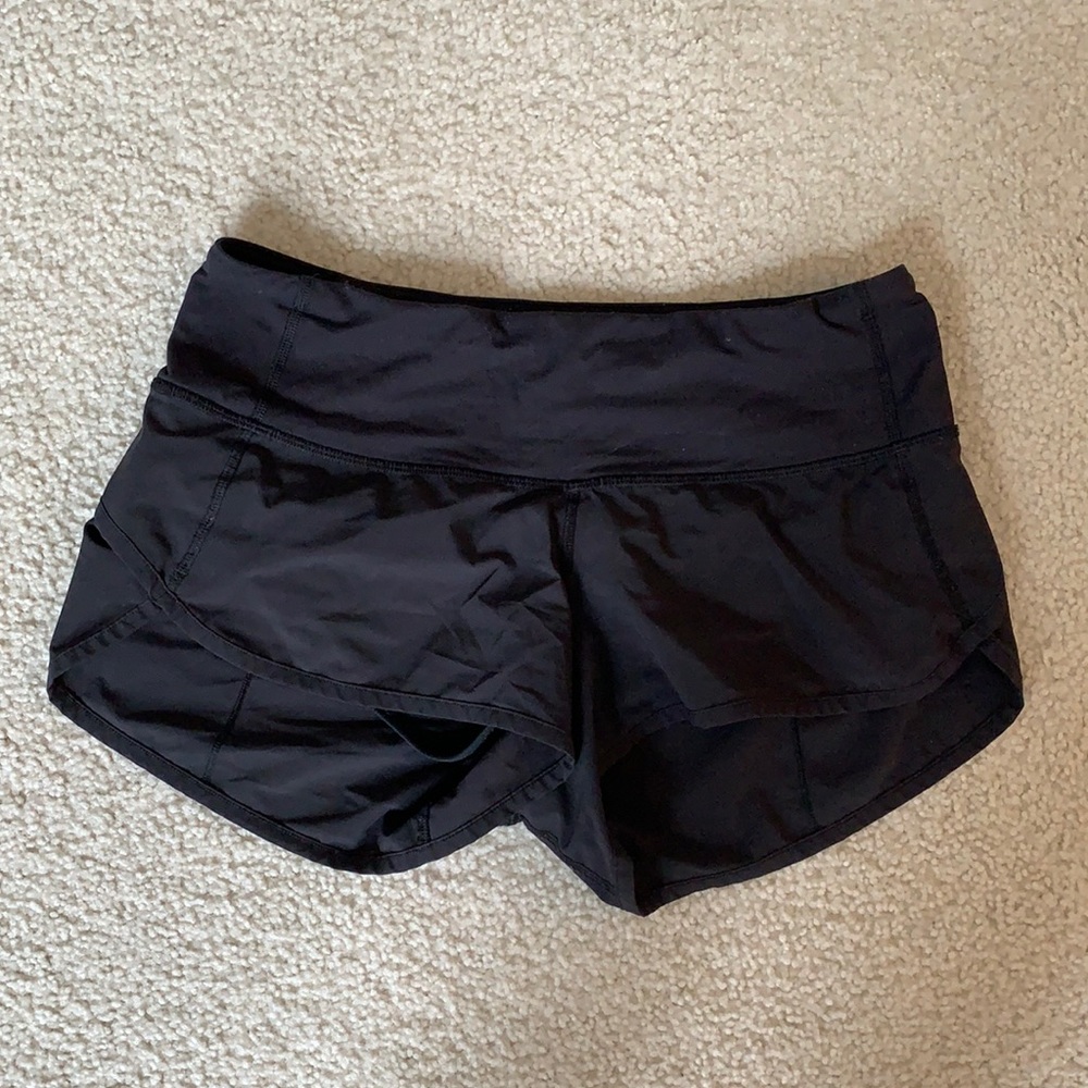Lululemon Size 4 Black Speed Up Shorts